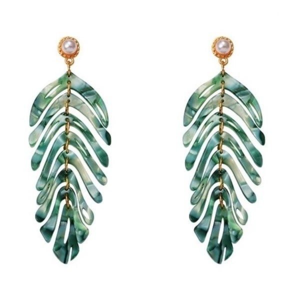 Free People Jewelry - Free People tropical leaf earrings Pearl